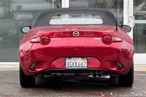 2019 Mazda MX-5 Miata Sport