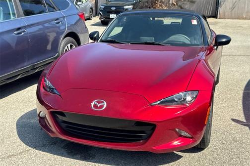 2019 Mazda MX-5 Miata Sport