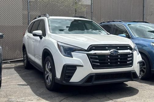 Crystal White Pearl 2023 Subaru Ascent Premium 7-Passenger