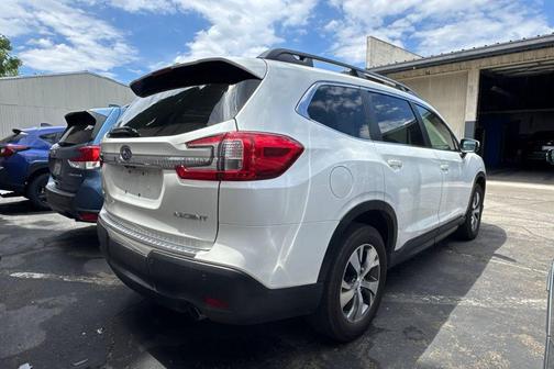 Crystal White Pearl 2023 Subaru Ascent Premium 7-Passenger