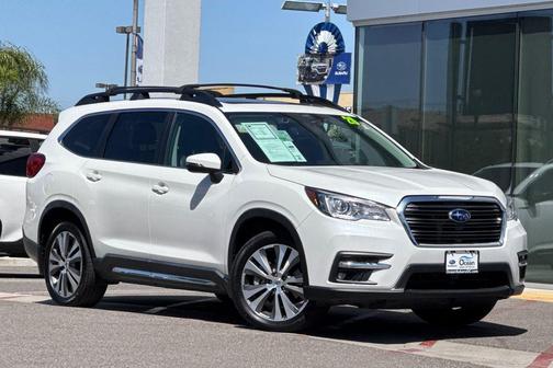 Crystal White Pearl 2020 Subaru Ascent Limited 7-Passenger