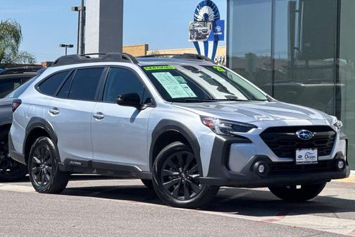 Ice Silver Metallic 2025 Subaru Outback Onyx Edition