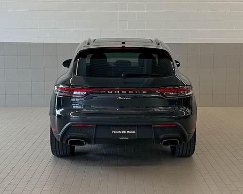 2024 Porsche Macan 