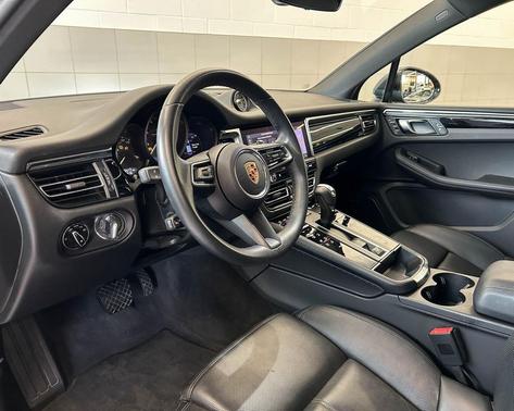2024 Porsche Macan 