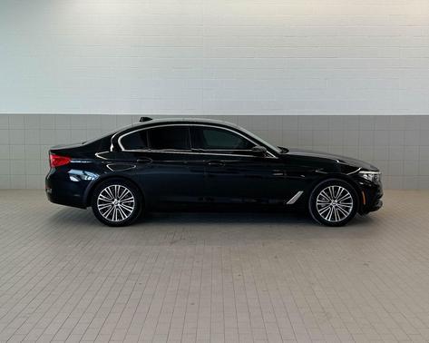 2020 BMW 530 530i