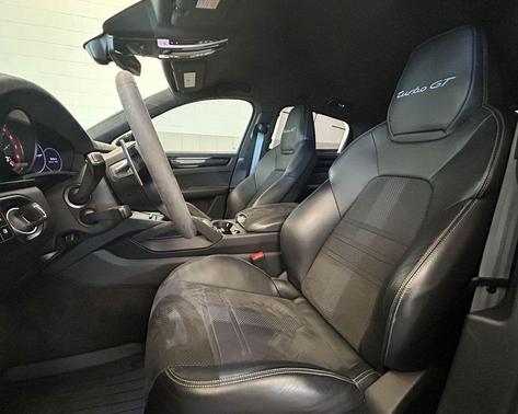 2022 Porsche Cayenne Turbo GT
