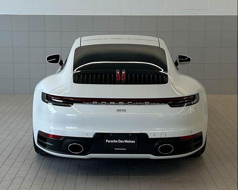 2020 Porsche 911 Carrera