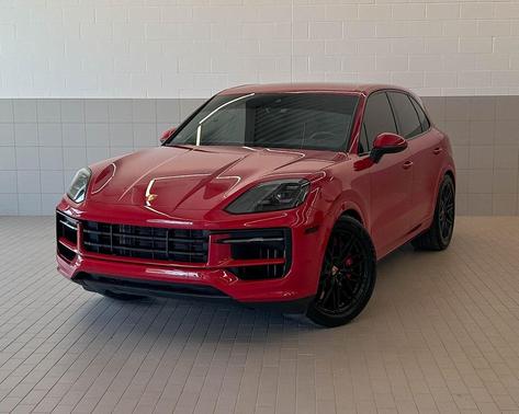 2024 Porsche Cayenne S