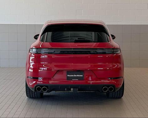 2024 Porsche Cayenne S