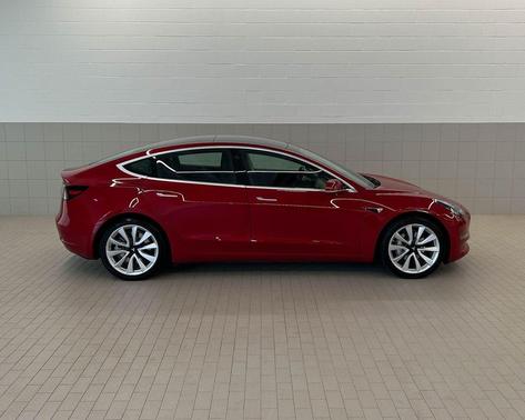 2019 Tesla Model 3 Long Range