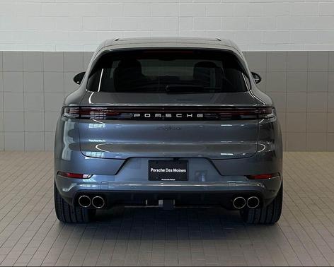 Platinum Silver Metallic 2026 Porsche Cayenne Cayenne E-Hybrid