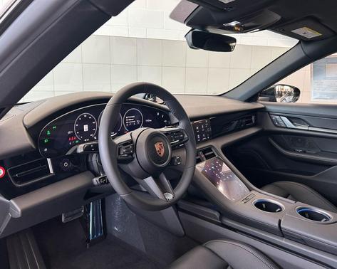 2025 Porsche Taycan 4