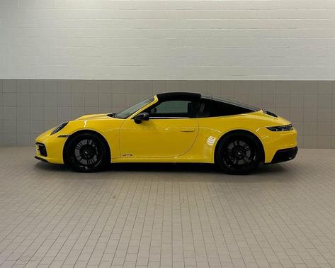 2022 Porsche 911 Targa 4 GTS