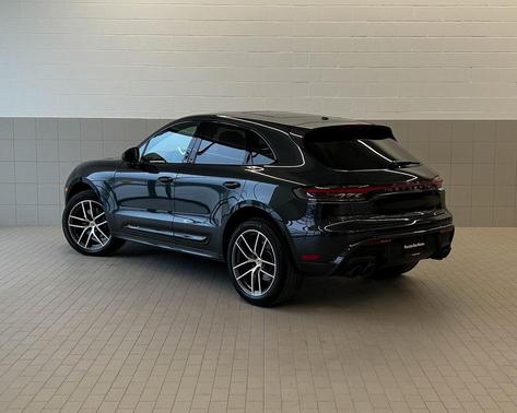 2025 Porsche Macan T