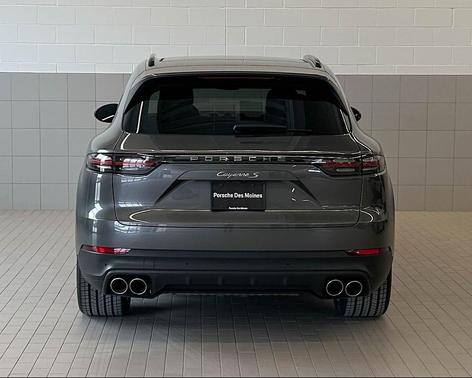 2019 Porsche Cayenne S