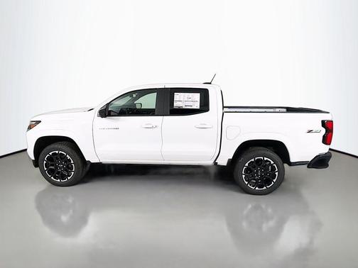 Summit White 2026 Chevrolet Colorado Z71