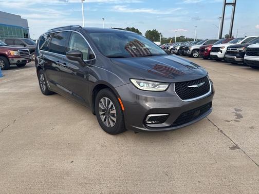 2021 Chrysler Pacifica Hybrid Touring L