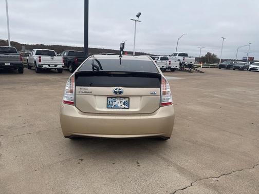 2010 Toyota Prius II