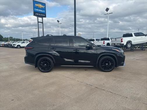 2024 Toyota Highlander XSE