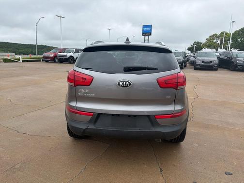 Mineral Silver 2014 Kia Sportage EX