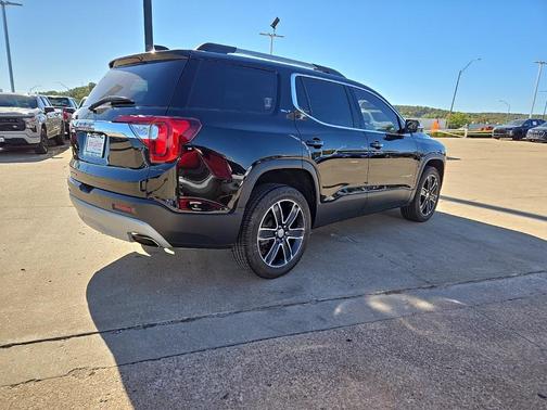 2021 GMC Acadia FWD SLT