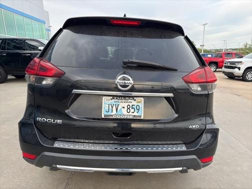 2018 Nissan Rogue S