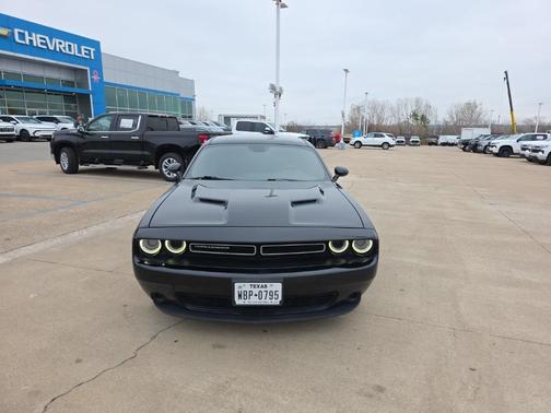 2018 Dodge Challenger SXT