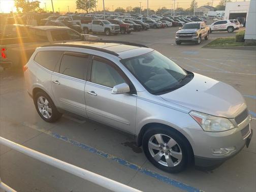2009 Chevrolet Traverse LTZ