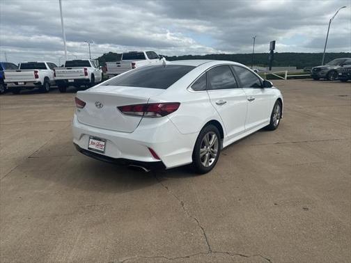 2018 Hyundai SONATA SEL