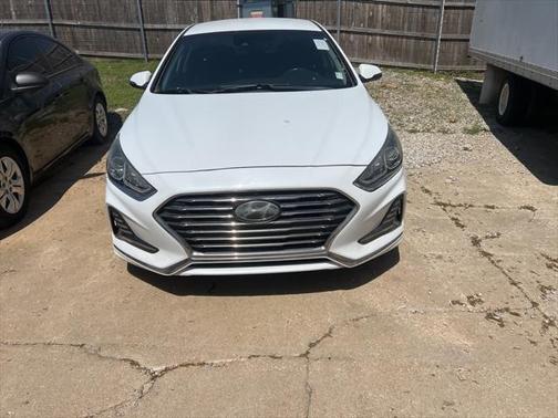 2018 Hyundai SONATA SEL