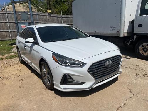 2018 Hyundai SONATA SEL