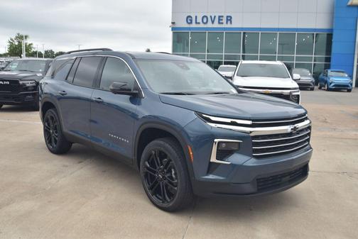 Lakeshore Blue Metallic 2026 Chevrolet Traverse LT