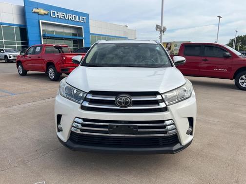2017 Toyota Highlander Limited