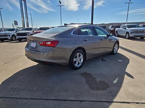 2023 Chevrolet Malibu 1LS