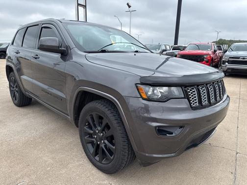 2018 Jeep Grand Cherokee Altitude