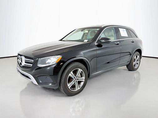 White 2019 Mercedes-Benz GLC 300 4MATIC