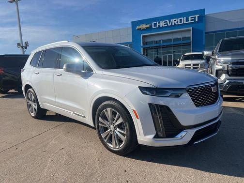 2024 Cadillac XT6 Premium Luxury FWD