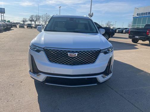 2024 Cadillac XT6 Premium Luxury FWD