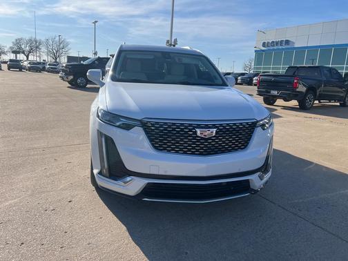 2024 Cadillac XT6 Premium Luxury FWD