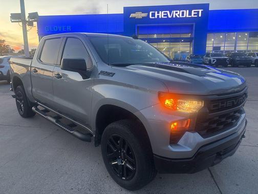 Sterling Gray Metallic 2025 Chevrolet Silverado 1500 Custom Trail Boss