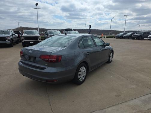2016 Volkswagen Jetta 1.4T S w/Technology