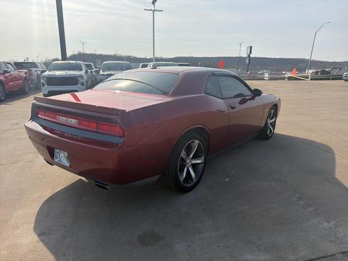 2014 Dodge Challenger SXT