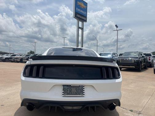 Oxford White 2015 Ford Mustang GT Premium