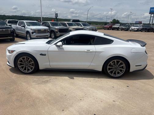 Oxford White 2015 Ford Mustang GT Premium