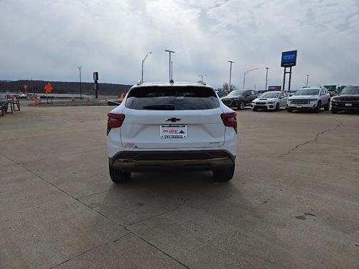 2025 Chevrolet Trax FWD ACTIV