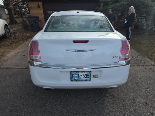 2012 Chrysler 300 Limited
