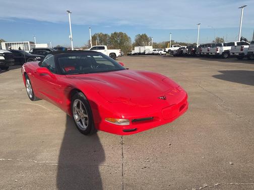 2000 Chevrolet Corvette Base