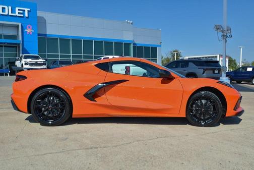 2026 Chevrolet Corvette Stingray w/2LT