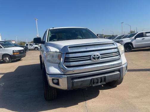 2016 Toyota Tundra SR5