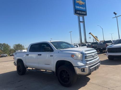 2016 Toyota Tundra SR5